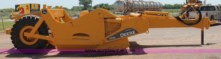 image for item K8795 2013 John Deere 2112E scraper