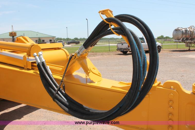 image for item K8795 2013 John Deere 2112E scraper