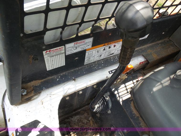 image for item L1541 2006 Bobcat T300 skid steer