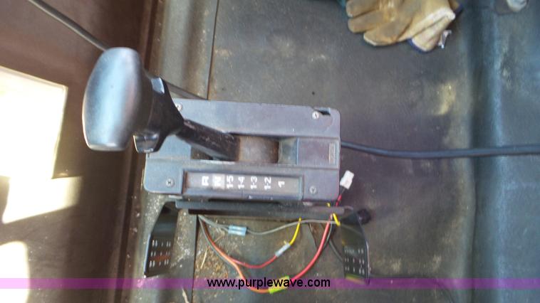 image for item L1999 1983 International F2574 bridge inspection and bucket truck