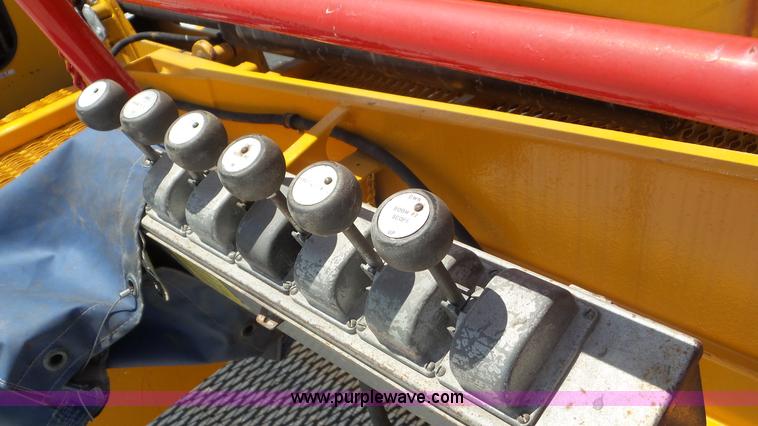 image for item L2000 1995 Volvo ACL bridge inspection truck