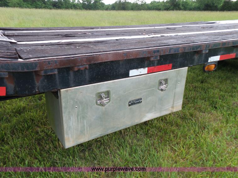 image for item L2050 1999 Cherokee 8548 equipment trailer