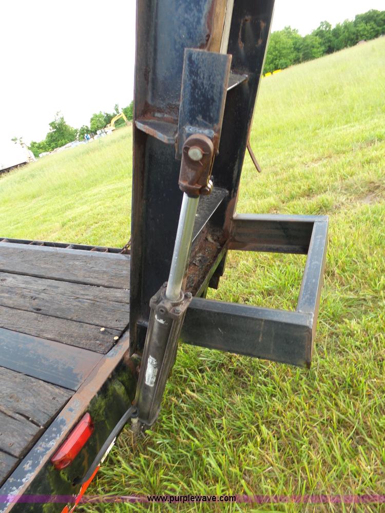 image for item L2050 1999 Cherokee 8548 equipment trailer