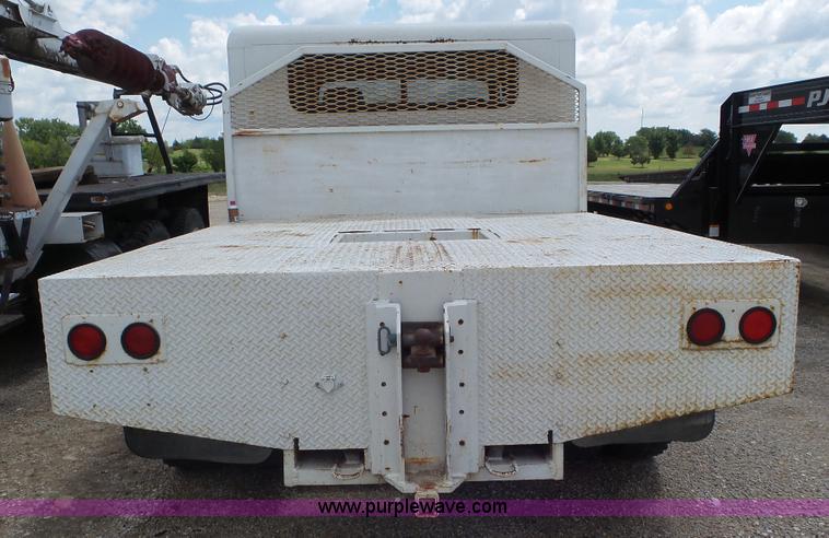 image for item L2080 1983 International 1754 flatbed truck
