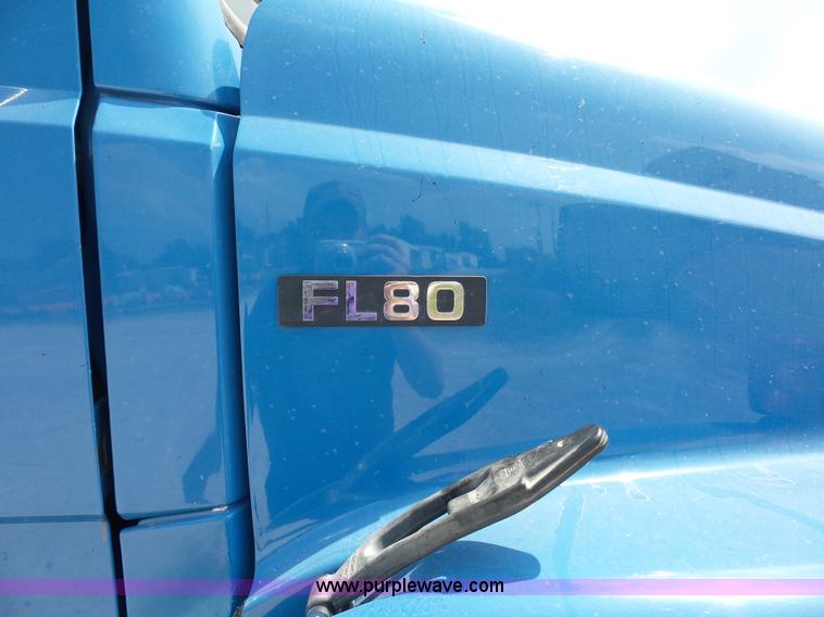 image for item L2846 2002 Freightliner FL80 dump truck