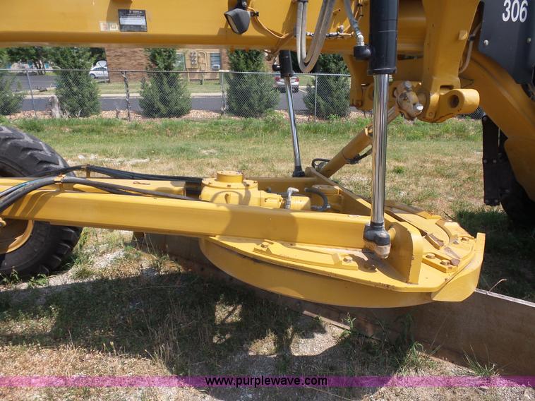 image for item L2847 2008 Caterpillar 140M motor grader