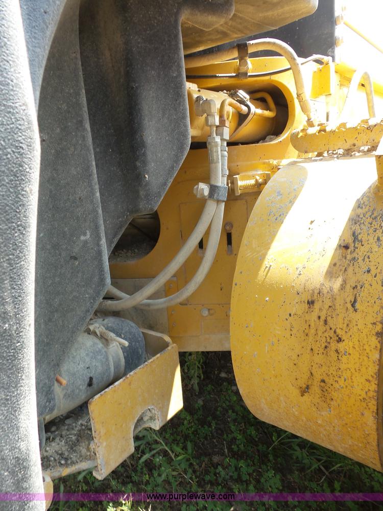 image for item L2847 2008 Caterpillar 140M motor grader