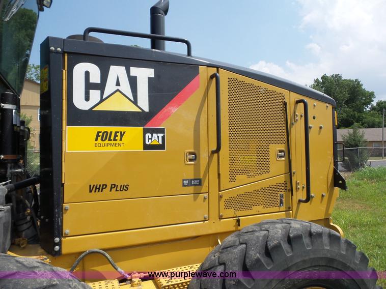 image for item L2847 2008 Caterpillar 140M motor grader