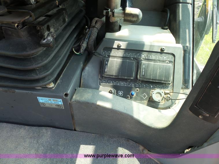 image for item L2847 2008 Caterpillar 140M motor grader