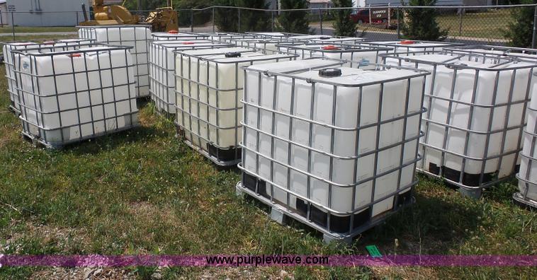 image for item L2848 Approximately 17 poly tanks