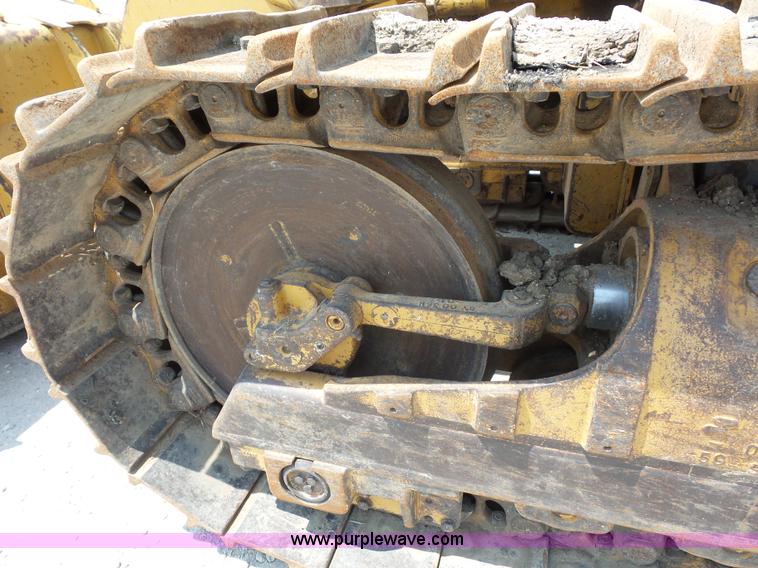 image for item L2849 1994 Caterpillar 963 track loader