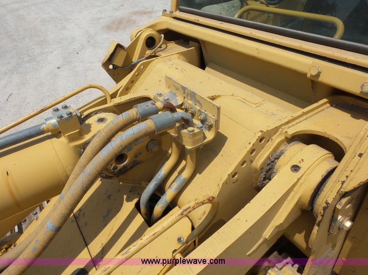 image for item L2849 1994 Caterpillar 963 track loader