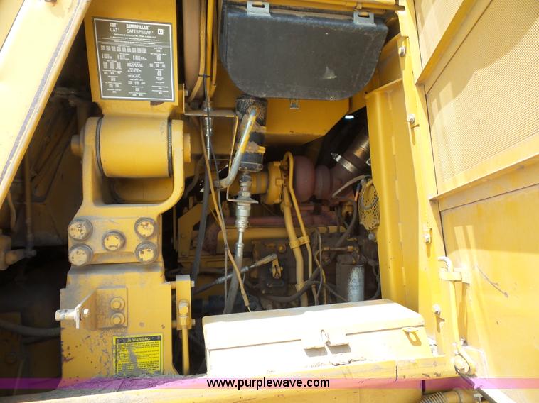 image for item L2849 1994 Caterpillar 963 track loader