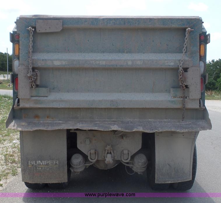 image for item L2873 2008 International 7400 dump truck