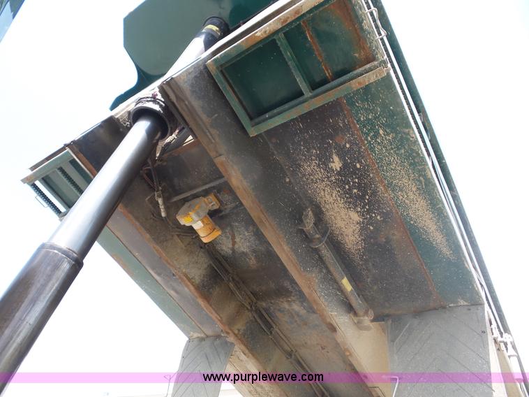 image for item L2873 2008 International 7400 dump truck