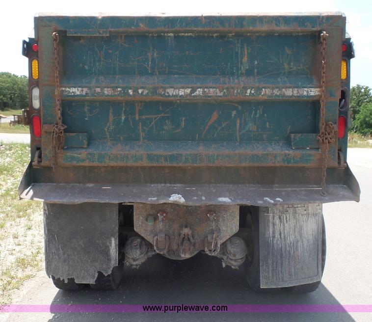 image for item L2874 2008 International 7400 dump truck