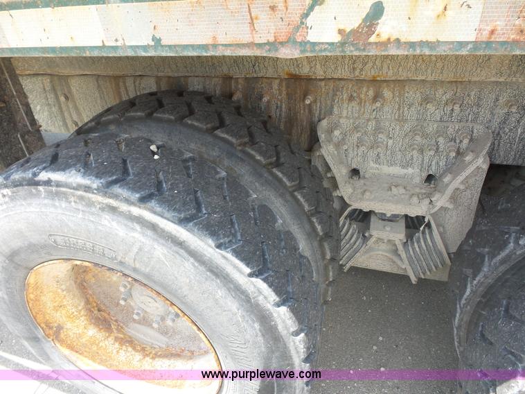 image for item L2874 2008 International 7400 dump truck