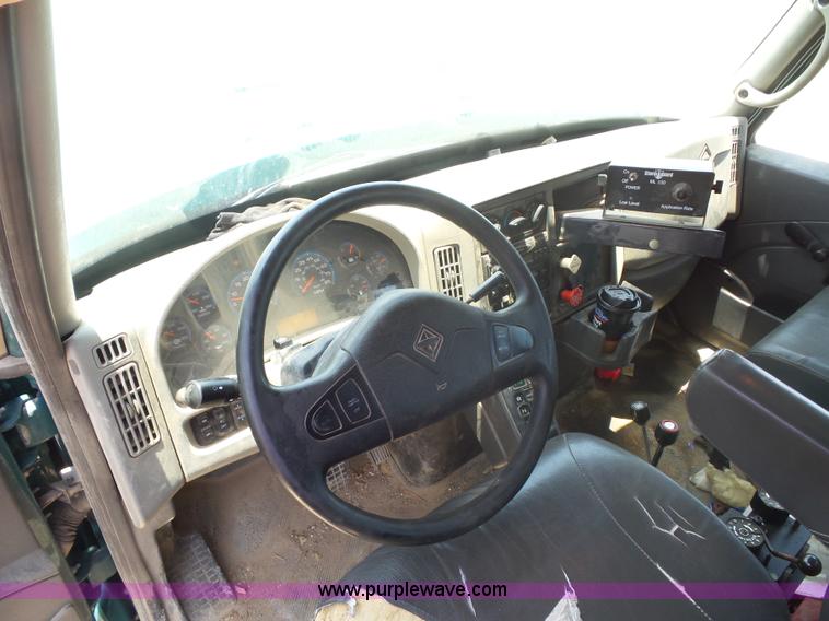 image for item L2874 2008 International 7400 dump truck