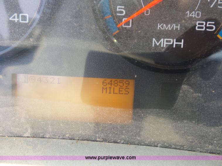 image for item L2874 2008 International 7400 dump truck