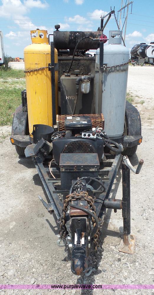 image for item L4871 1993 Crafco EZ Pour melter applicator