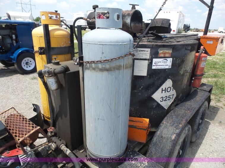 image for item L4871 1993 Crafco EZ Pour melter applicator