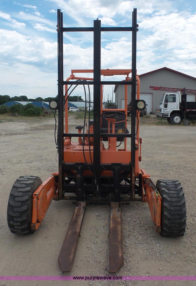 image for item L4884 Donkey forklift