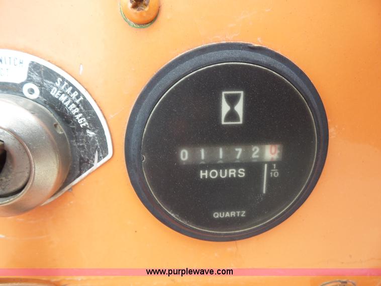 image for item L4884 Donkey forklift