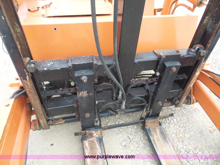 image for item L4884 Donkey forklift