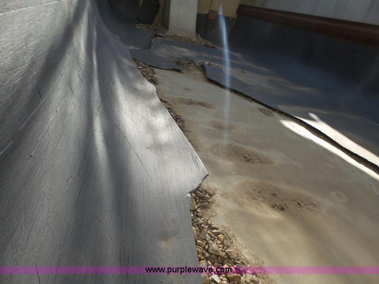 image for item L4885 1993 Mack RD690S dump truck