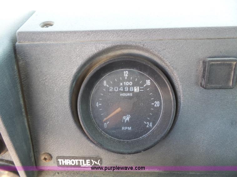 image for item L4886 1995 Mack RD690S mixer truck