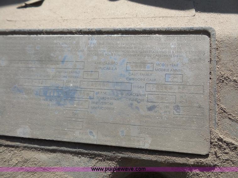 image for item L4886 1995 Mack RD690S mixer truck