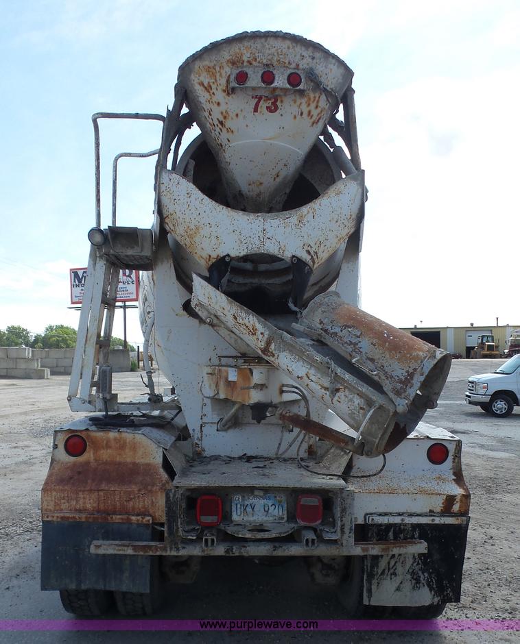 image for item L4887 1995 Mack RD690S mixer truck