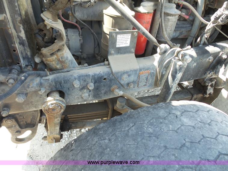 image for item L4888 1995 Mack RD690S mixer truck