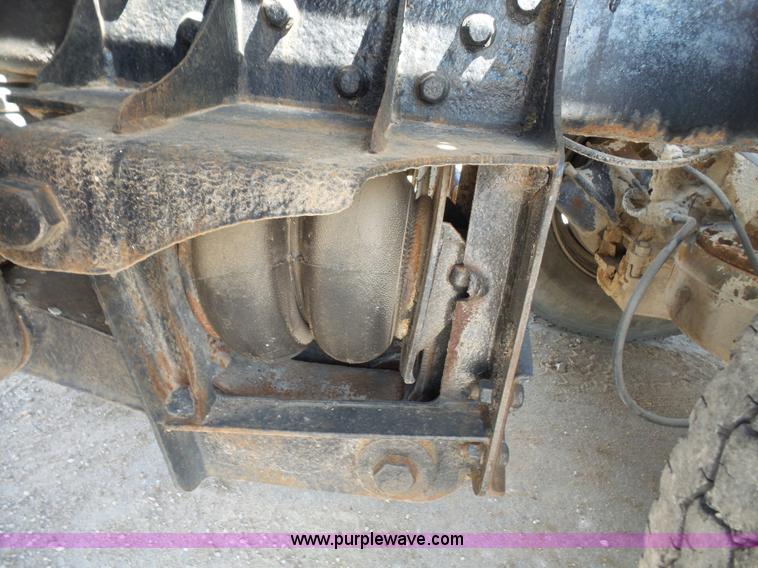 image for item L4888 1995 Mack RD690S mixer truck