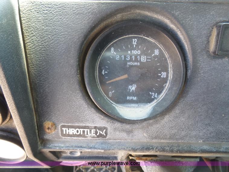 image for item L4889 1995 Mack RD690S mixer truck