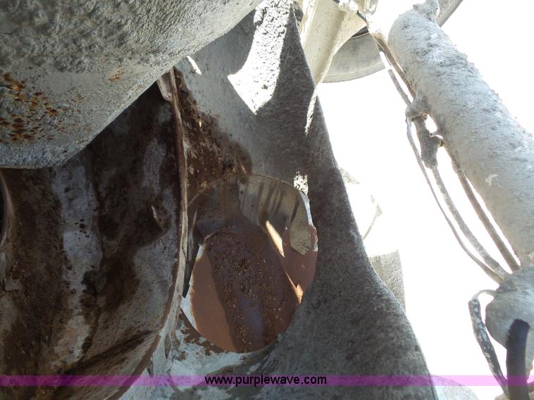 image for item L4889 1995 Mack RD690S mixer truck