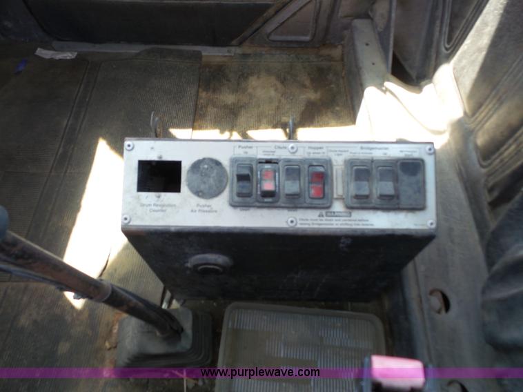 image for item L4890 1995 Mack RD690S mixer truck