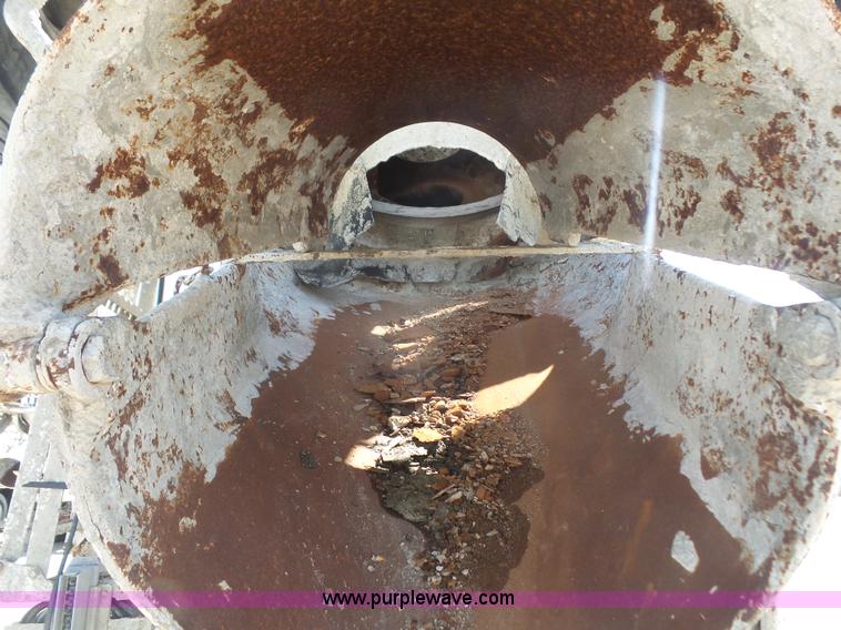 image for item L4890 1995 Mack RD690S mixer truck