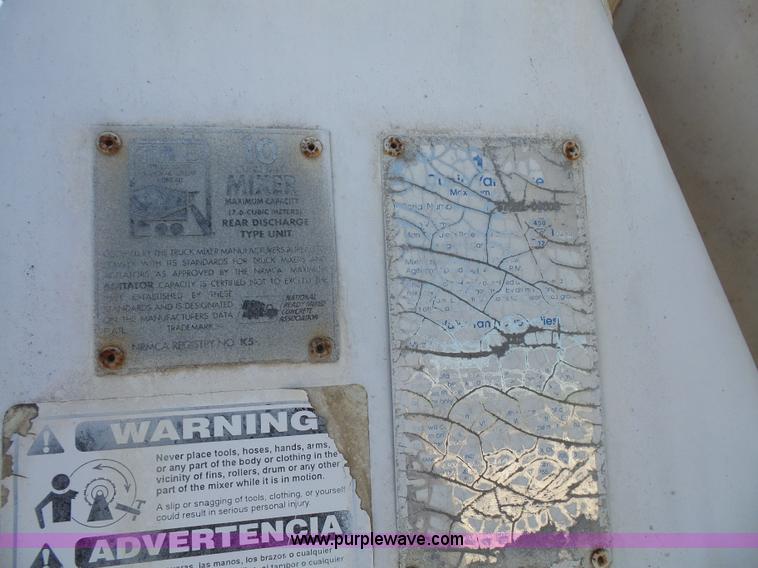 image for item L4890 1995 Mack RD690S mixer truck