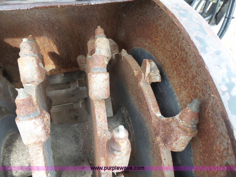 image for item L4927 Universal skid steer planer attachment