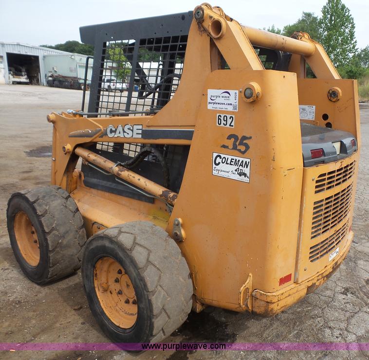 image for item L4928 2005 Case 435 skid steer