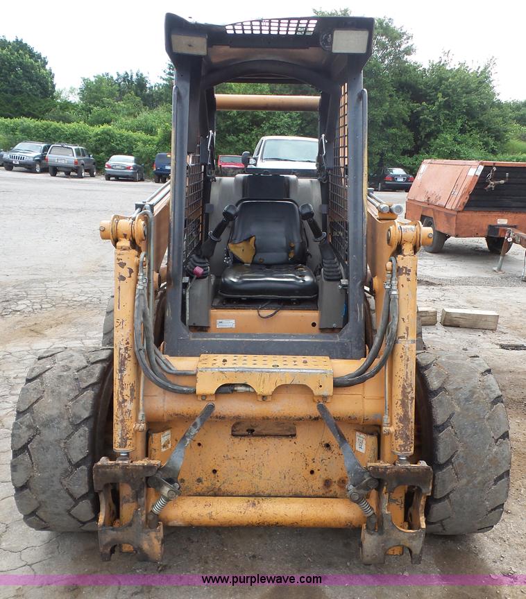 image for item L4928 2005 Case 435 skid steer