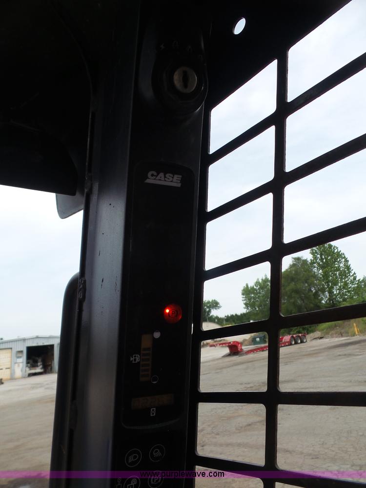 image for item L4928 2005 Case 435 skid steer