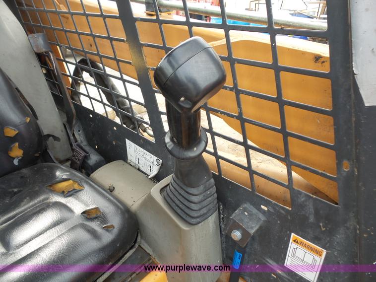 image for item L4928 2005 Case 435 skid steer