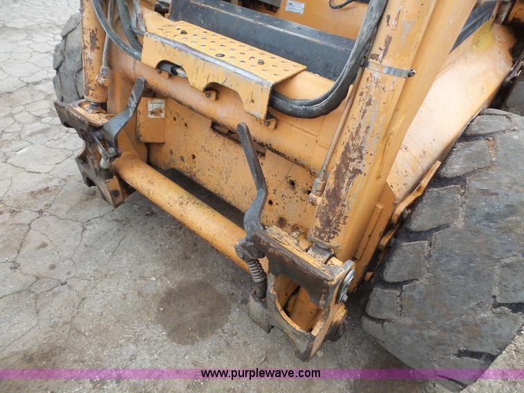 image for item L4928 2005 Case 435 skid steer
