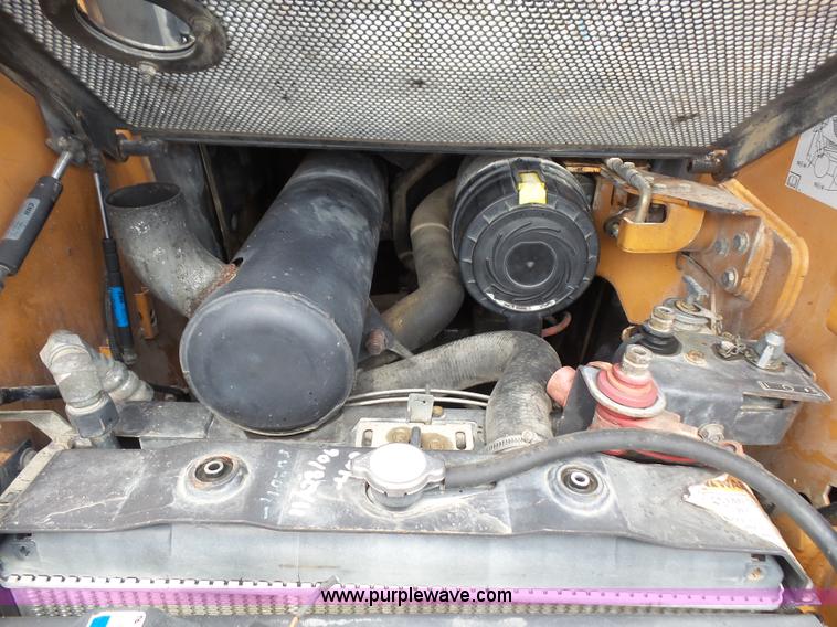 image for item L4928 2005 Case 435 skid steer