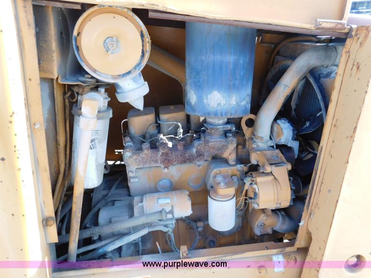 image for item L5896 1994 Case 586E forklift