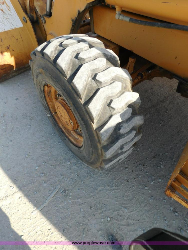 image for item L5898 1998 Case 580L backhoe