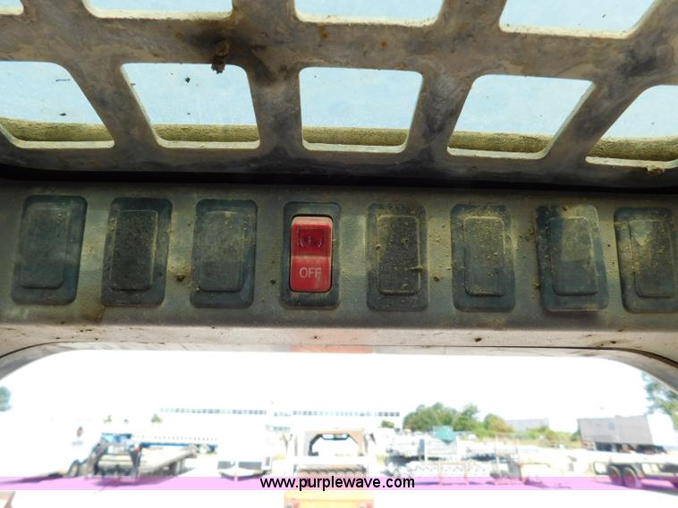 image for item L5899 2005 Bobcat T300 Turbo skid steer