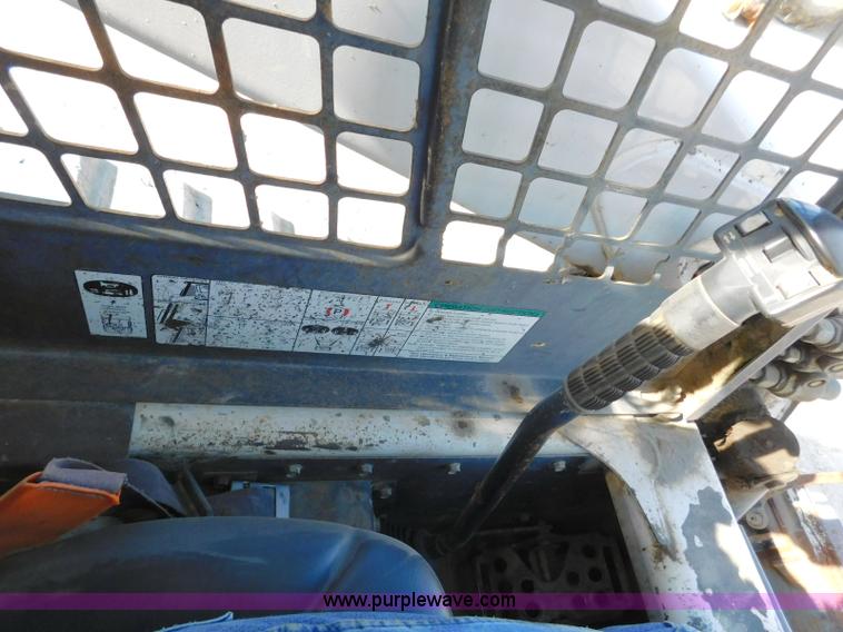 image for item L5899 2005 Bobcat T300 Turbo skid steer